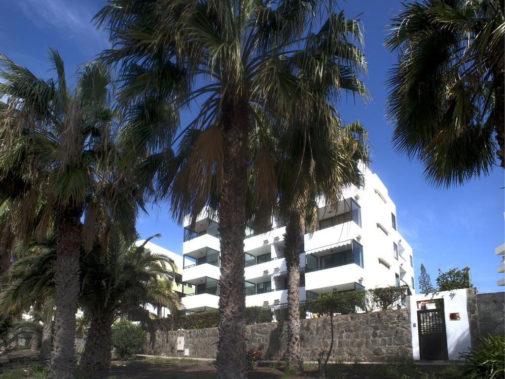Beachfront Siesta 21 Playa Apartment *